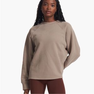 VUORI Restore Oversized Crew
Women's Fleece Sweatshirt Size L Color Teak